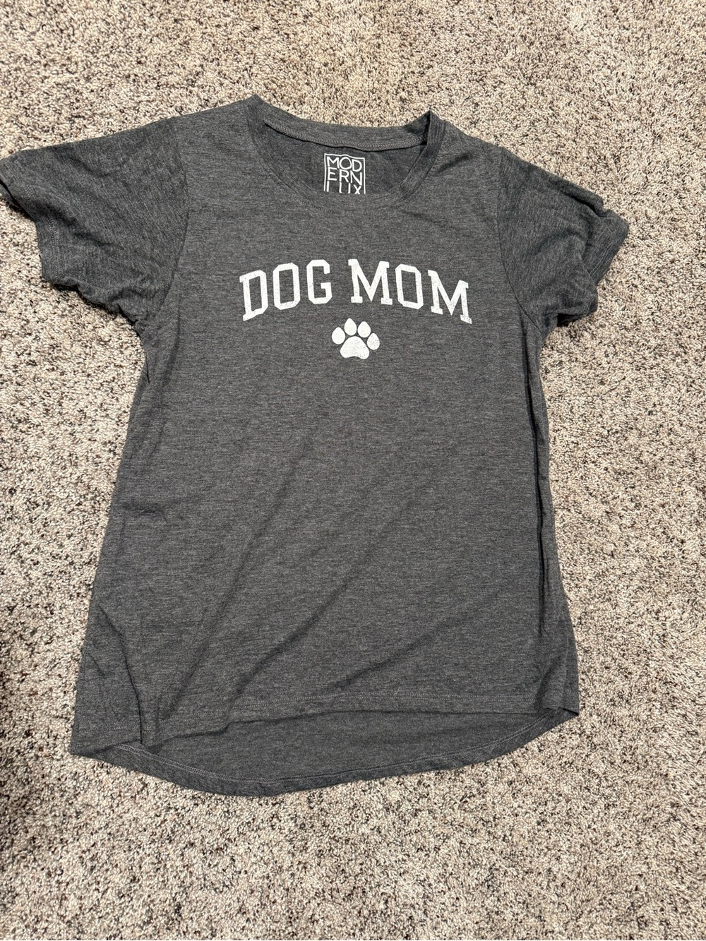Modern Lux Dog Mom Tee in dark gray with white print